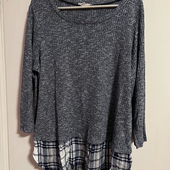 db established 1962 brand layered Sweater - Picture 1 of 3